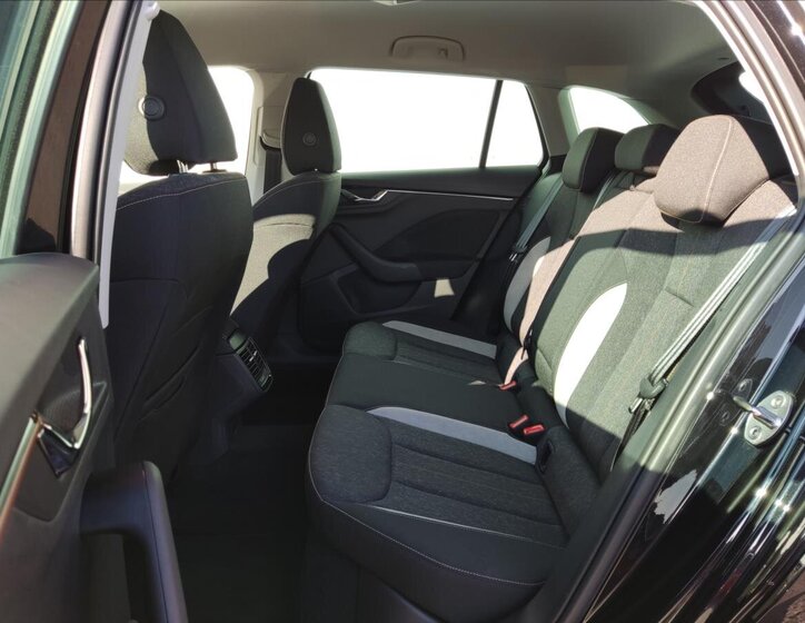 Škoda Scala Hatchback 999,0 85 kw