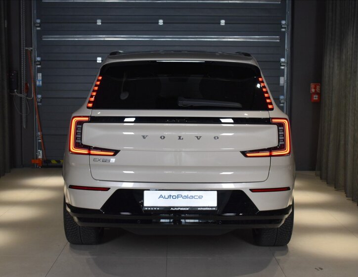 Volvo EX90 SUV / Terénní 0,0 380 kw