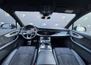 Audi Q7 13