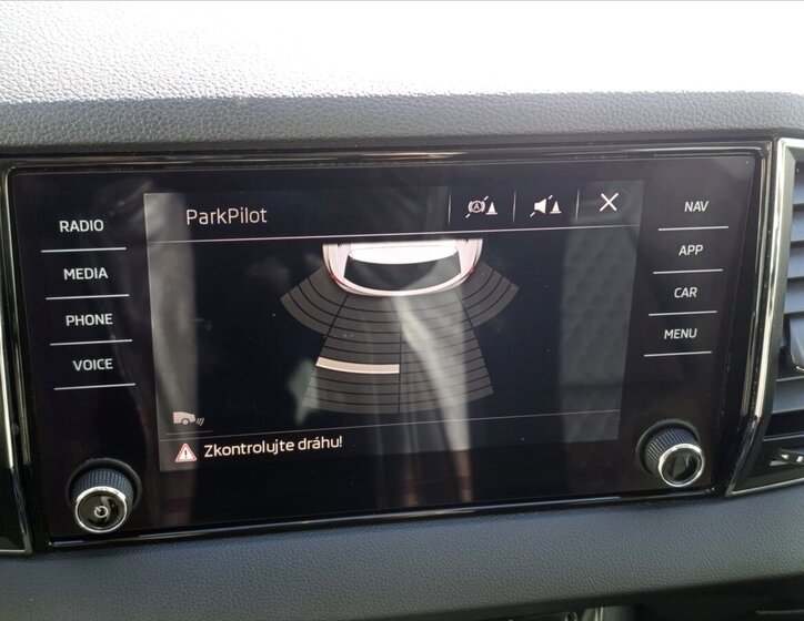 Škoda Karoq SUV / Terénní 2,0 l 110 kw