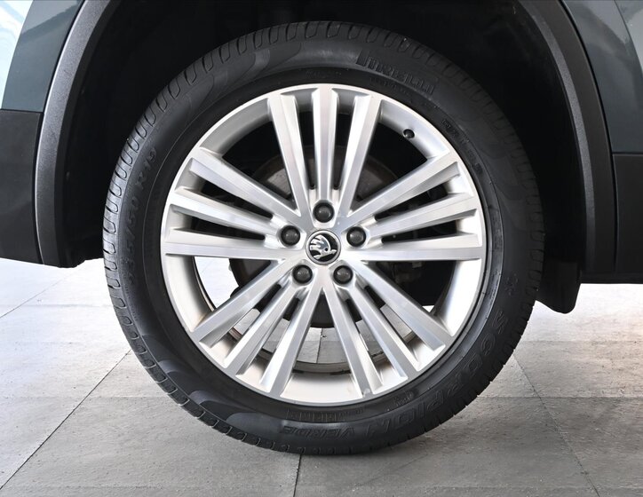 Škoda Kodiaq SUV / Terénní 1,5 l 110 kw