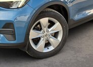 Volvo XC40 SUV / Terénní 2,0 l 120 kw