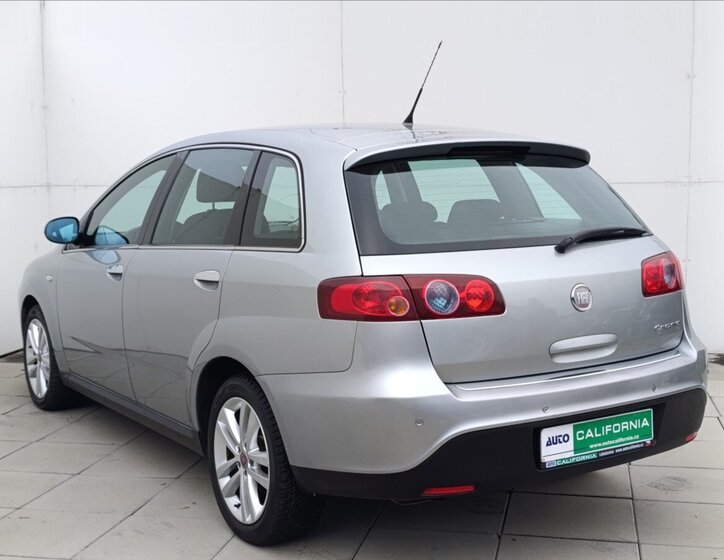 Fiat Croma Kombi 1,9 l 88 kw