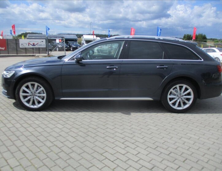 Audi A6 Allroad 2