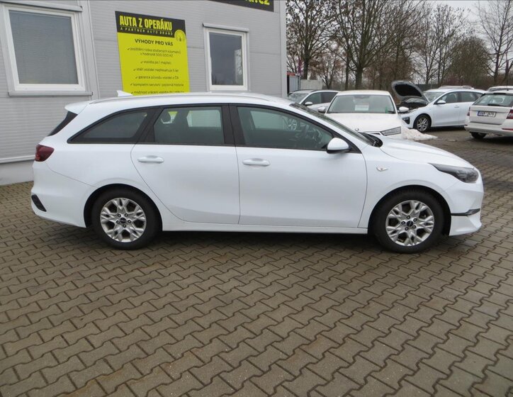 KIA Ceed Kombi 998,0 73 kw