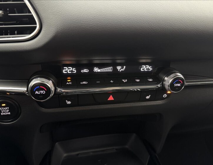 Mazda CX-30 SUV / Terénní 2,0 l 90 kw