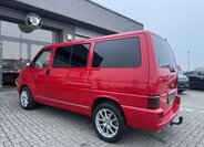 Volkswagen Multivan 8