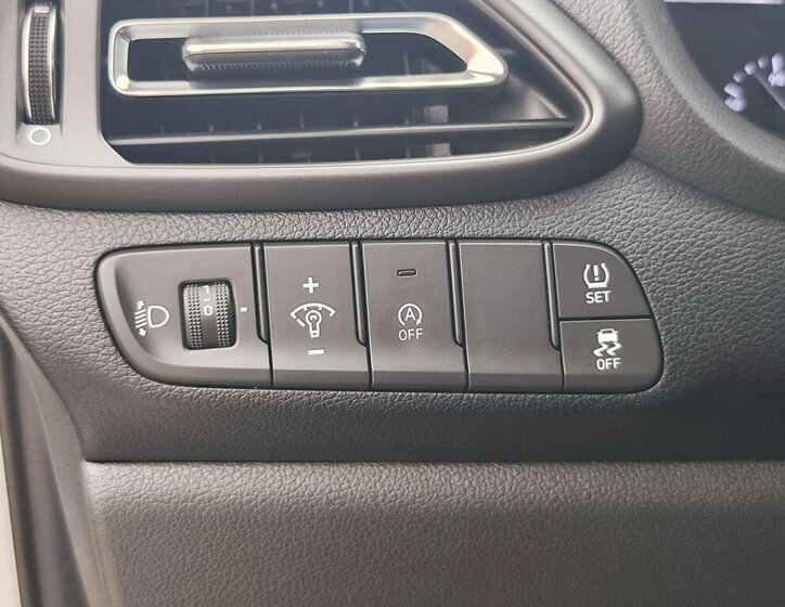 Hyundai i30 Kombi 1,6 l 85 kw