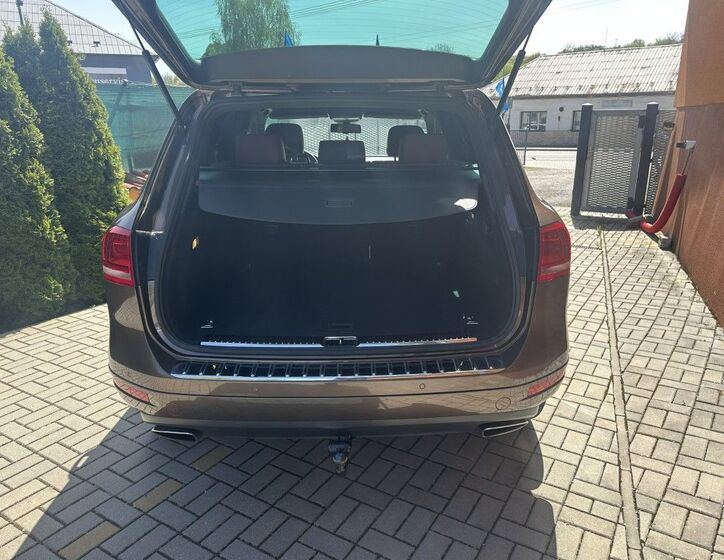 Volkswagen Touareg 6