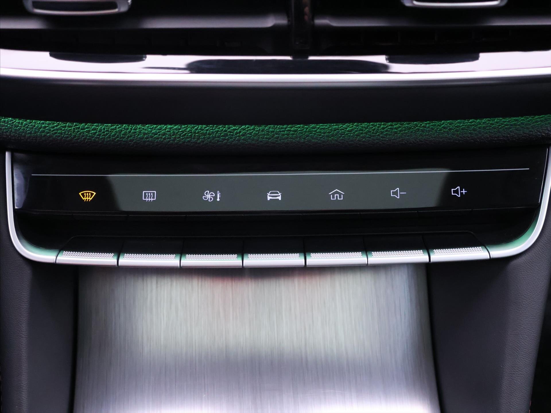 MG HS SUV / Terénní 1,5 l 119 kw