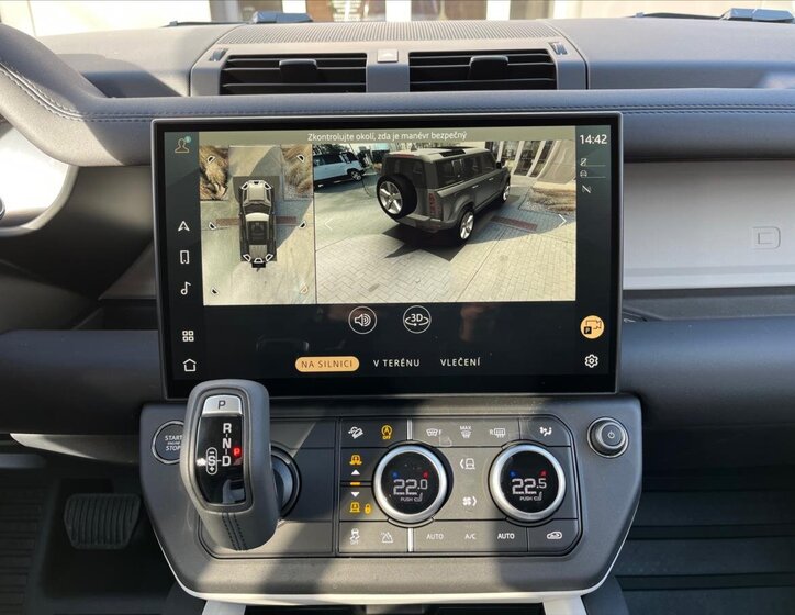 Land Rover Defender SUV 3,0 l 147 kw