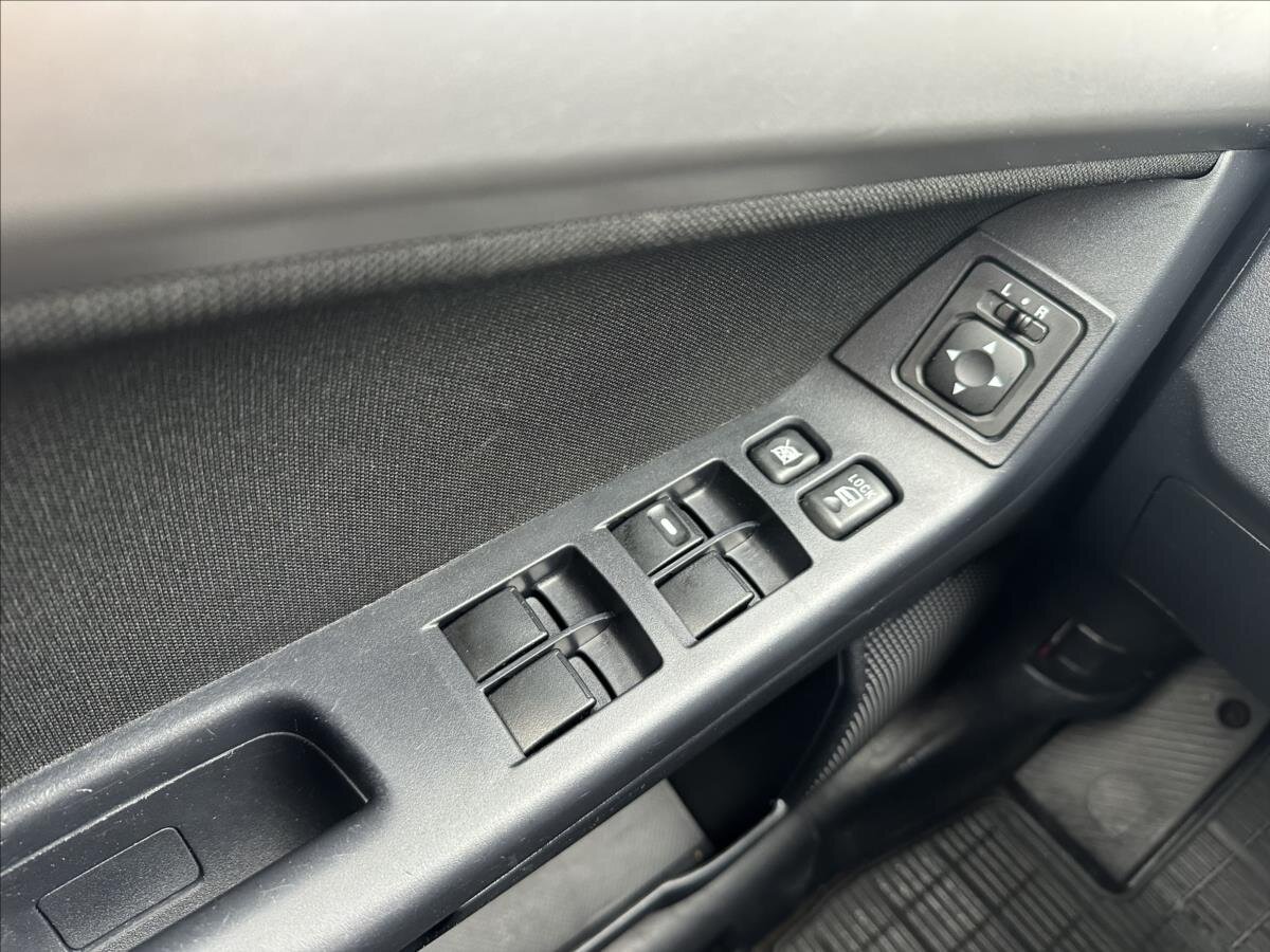 Mitsubishi Lancer Sedan 1,8 l 105 kw