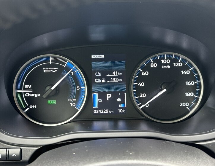 Mitsubishi Eclipse Cross SUV / Terénní 2,4 l 138 kw