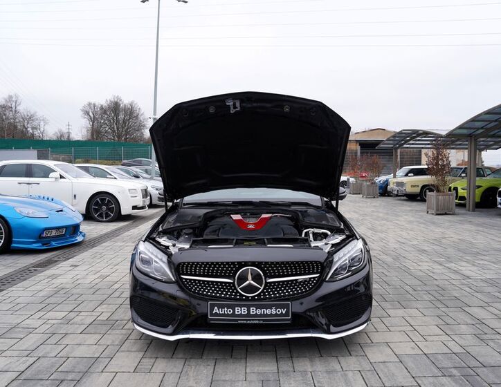 Mercedes-Benz Třídy C 9