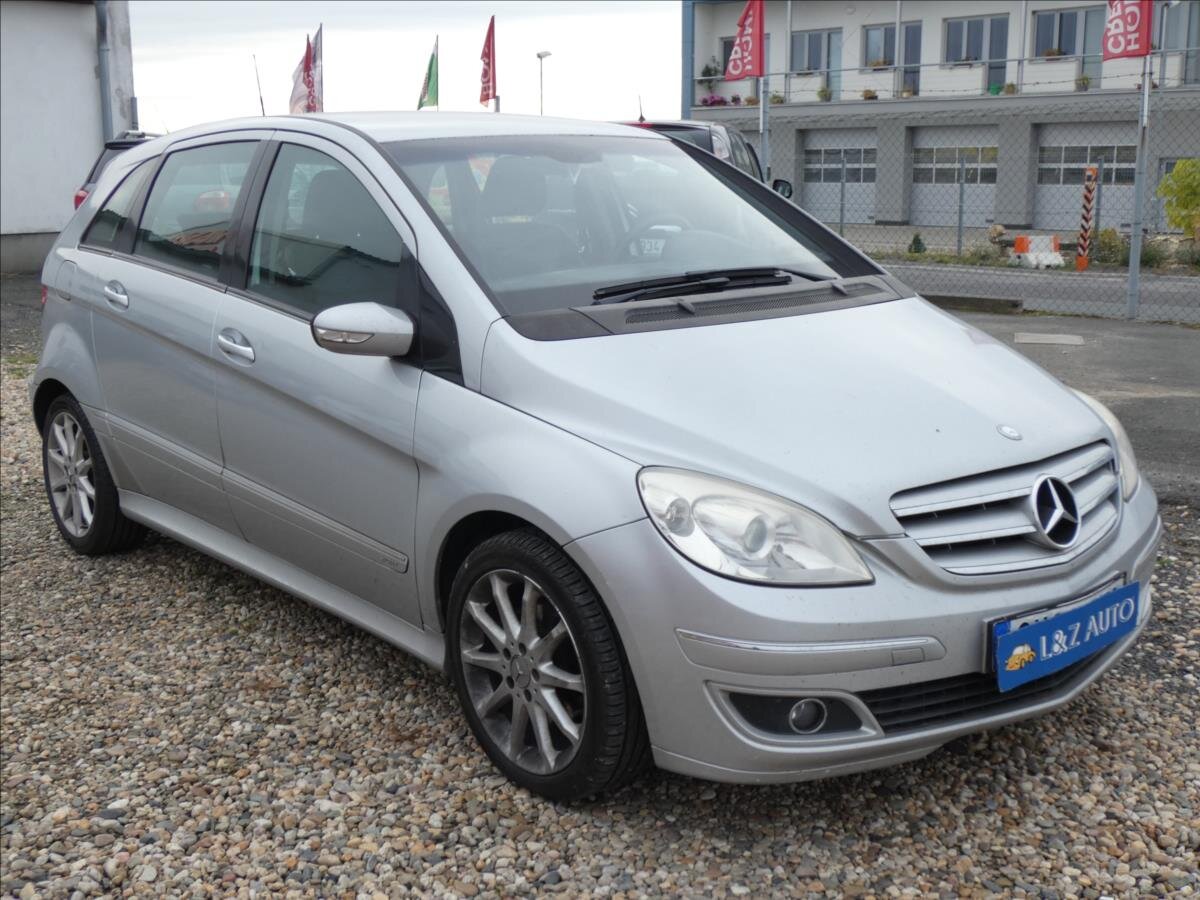 Mercedes-Benz Třídy B Hatchback 2,0 l 80 kw