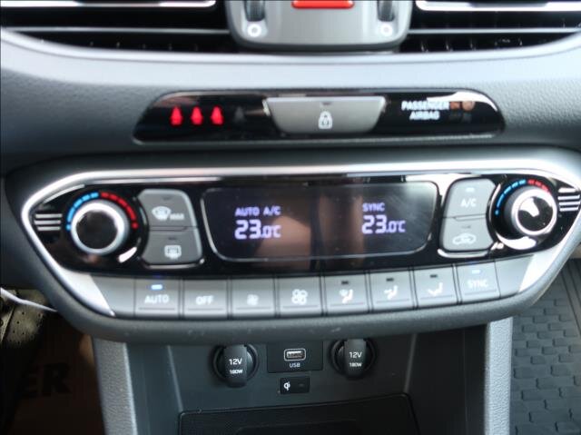 Hyundai i30 Kombi 998,0 88 kw