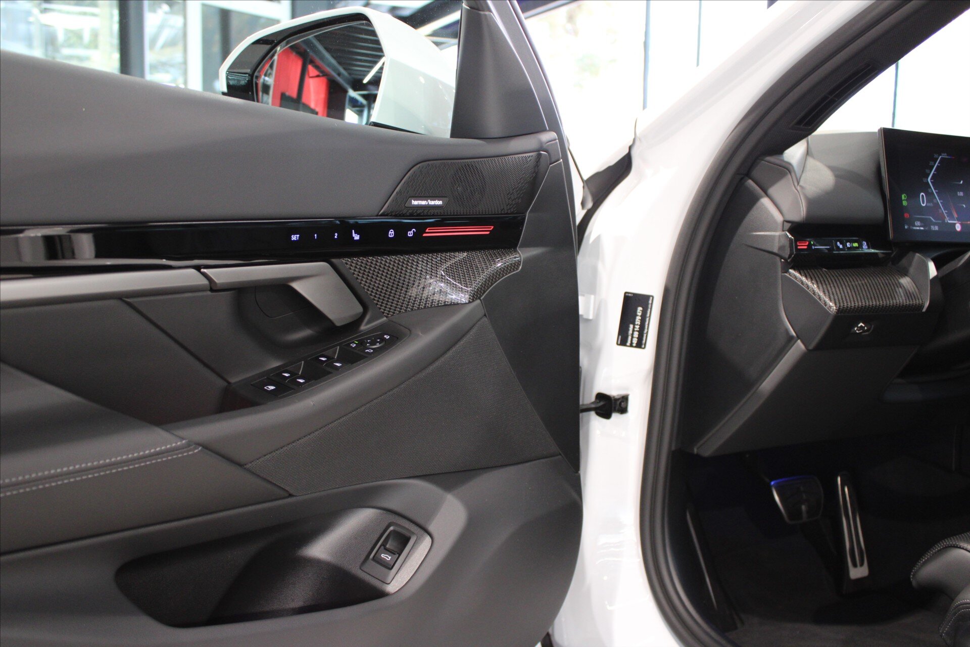 BMW Řada 5 Sedan 3,0 l 210 kw