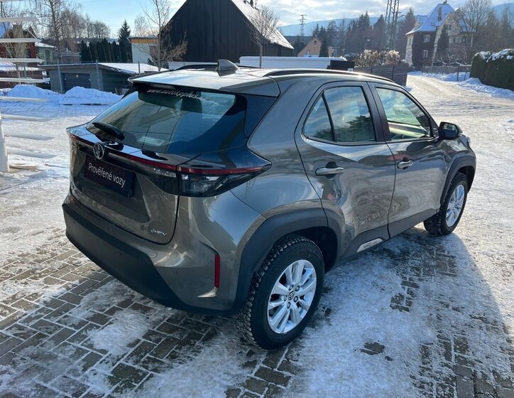 Toyota Yaris Cross 6