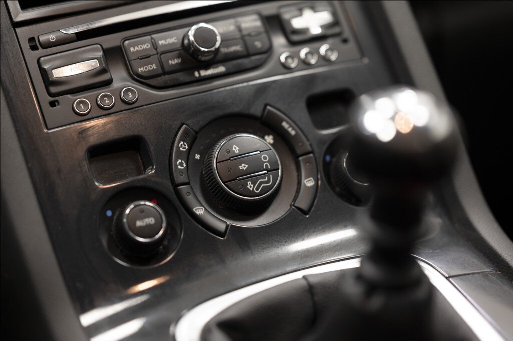 Peugeot 5008 MPV 1,6 l 88 kw