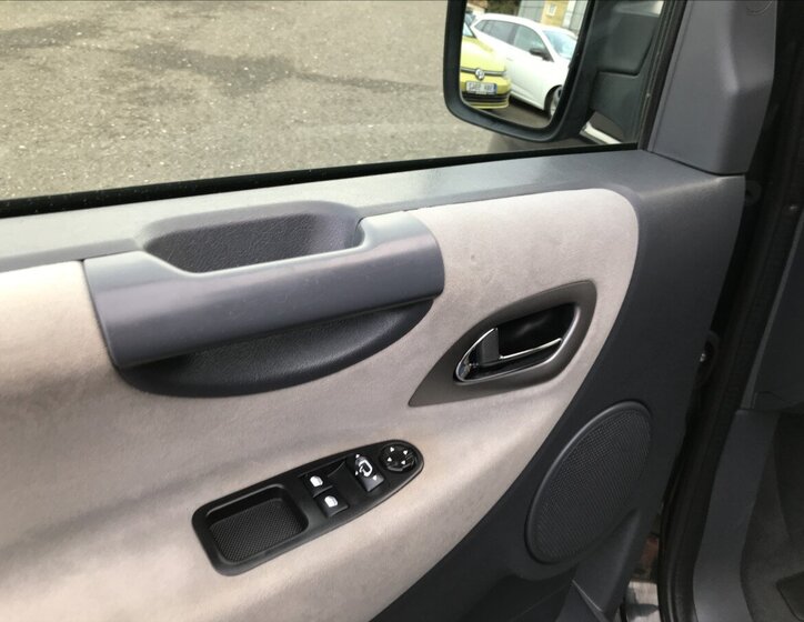 Citroën Jumpy Kombi 2,0 l 120 kw