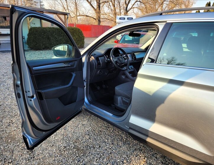 Škoda Kodiaq SUV / Terénní 1,5 l 110 kw