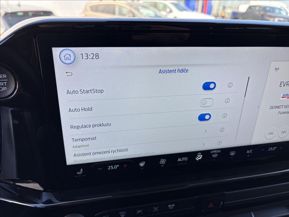 Ford Tourneo Custom Kombi 2,0 l 125 kw