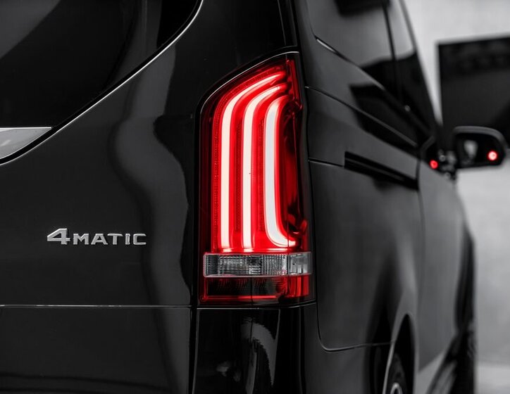 Mercedes-Benz Třídy V 9