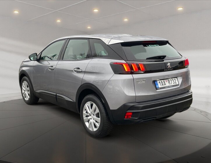 Peugeot 3008 SUV 1,2 l 96 kw