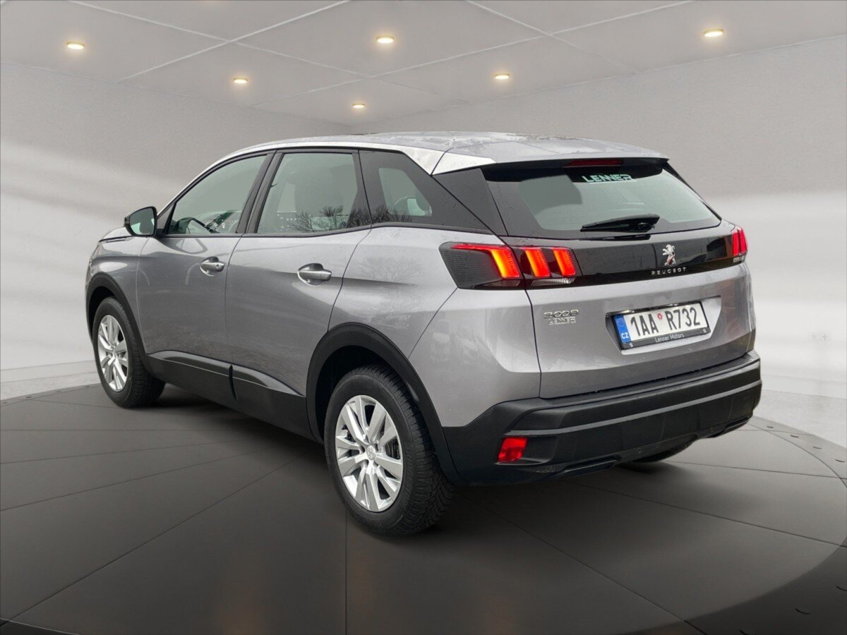 Peugeot 3008 SUV 1,2 l 96 kw