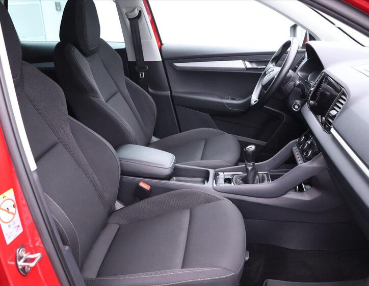 Škoda Karoq SUV / Terénní 2,0 l 85 kw