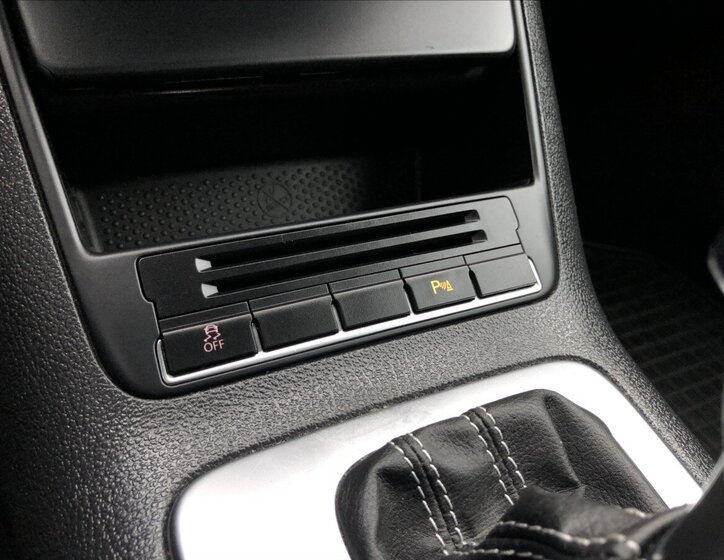 Volkswagen Golf Plus 27