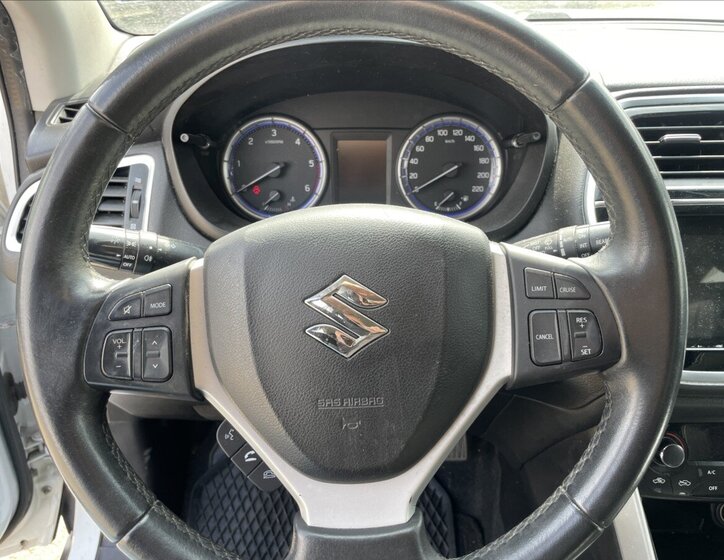 Suzuki SX4 S-Cross SUV / Terénní 3,0 l 88 kw