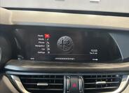 Alfa Romeo Stelvio 35