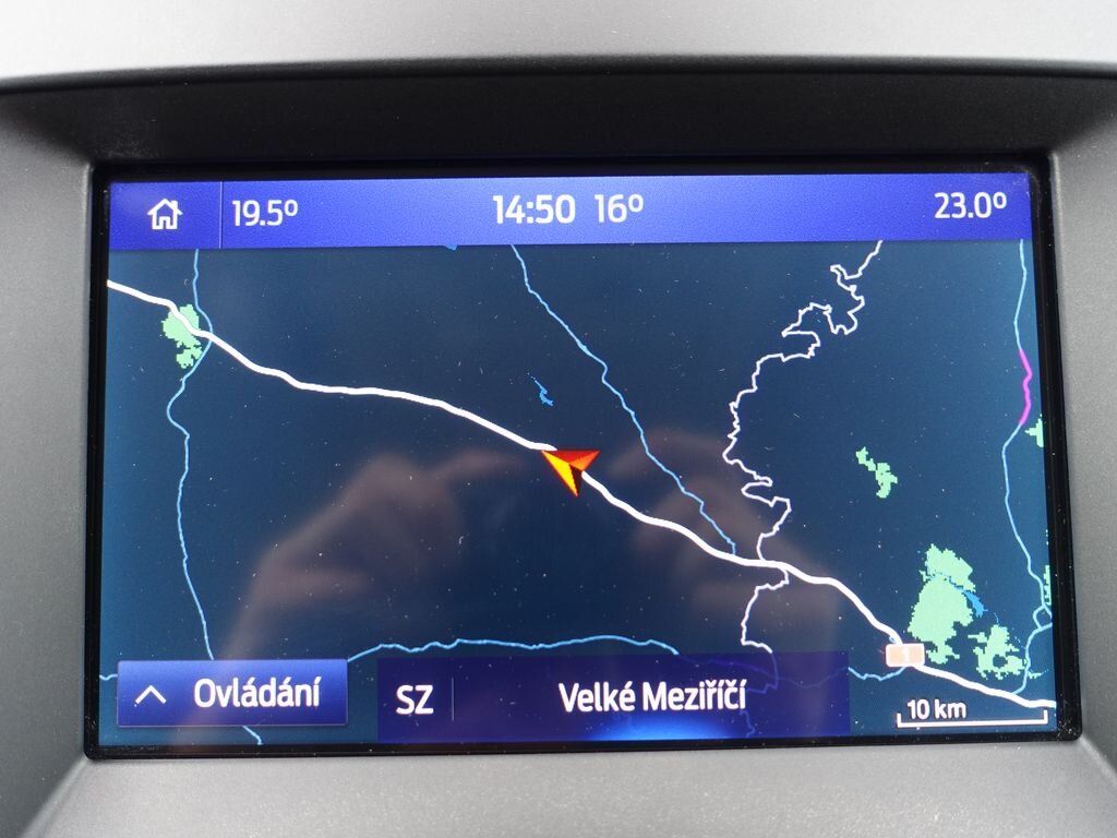 Ford S-MAX MPV 2,0 l 110 kw