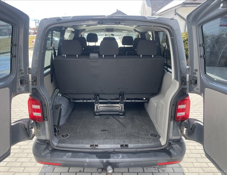 Volkswagen Transporter MPV 2,0 l 110 kw
