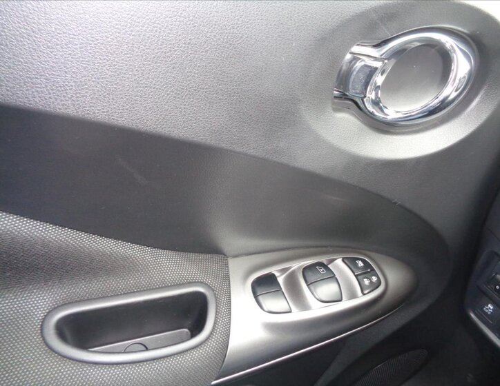 Nissan Juke Hatchback 1,5 l 81 kw