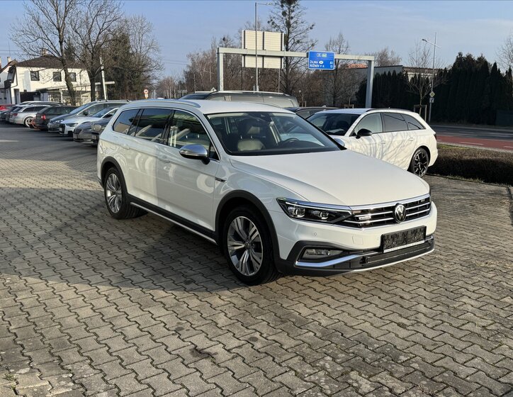 Volkswagen Passat Kombi 2,0 l 147 kw
