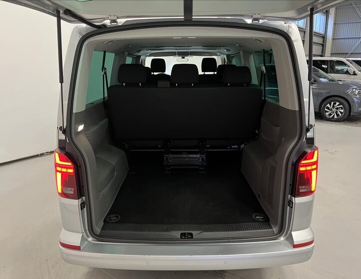 Volkswagen Caravelle Kombi 2,0 l 110 kw