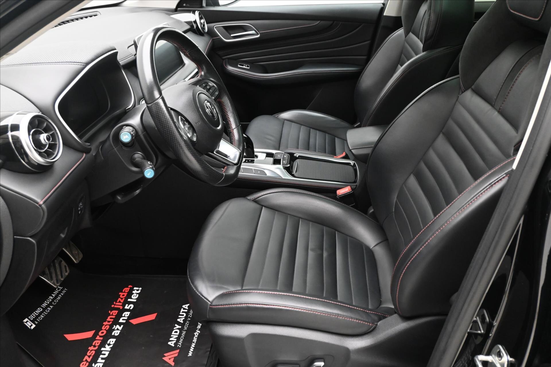 MG EHS SUV 1,5 l 119 kw