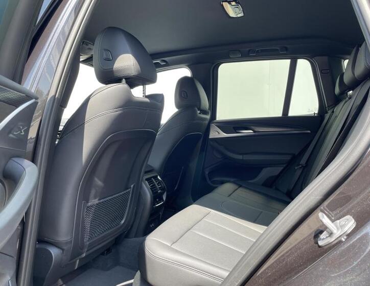 BMW X3 13