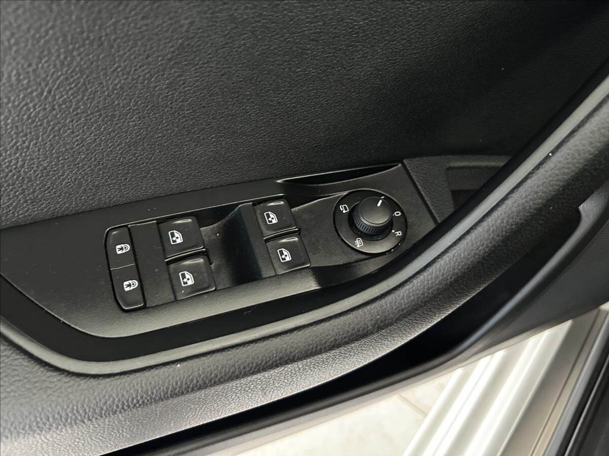 Škoda Superb Sedan 2,0 l 110 kw