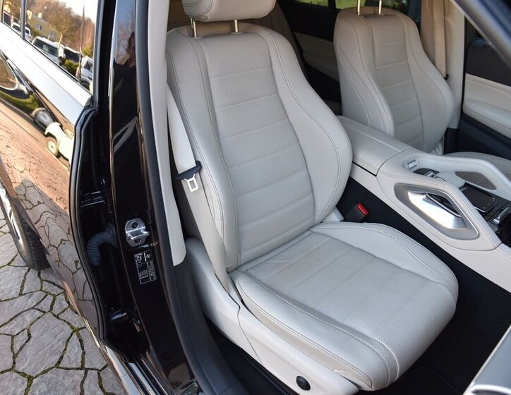 Mercedes-Benz GLE 21