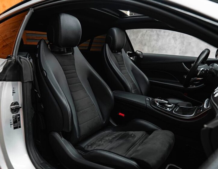 Mercedes-Benz Třídy E 26