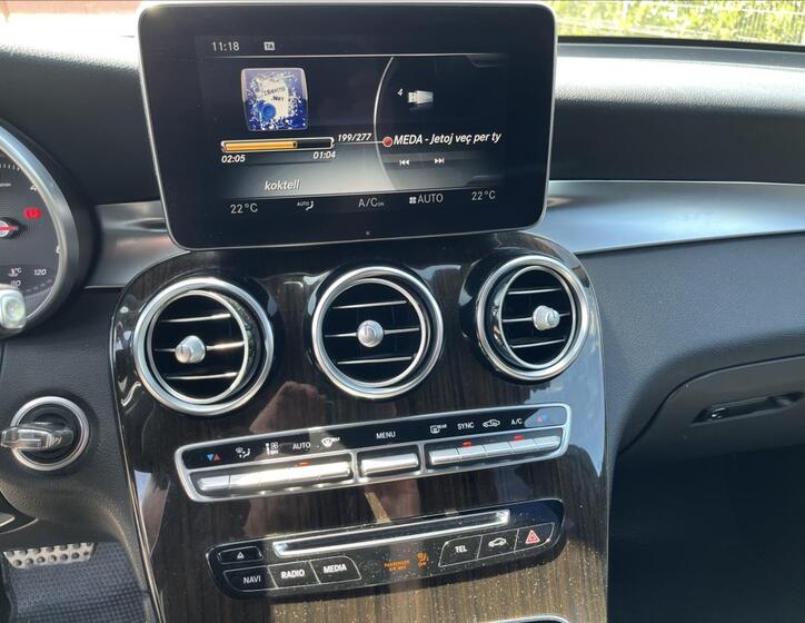 Mercedes-Benz GLC 18