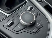 Audi A4 Kombi 2,0 l 140 kw