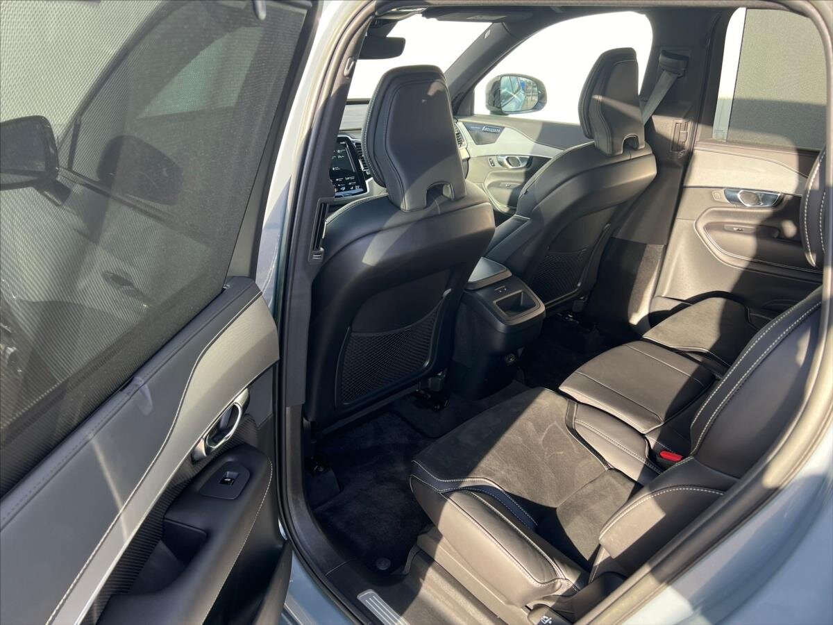 Volvo XC90 SUV / Terénní 2,0 l 173 kw