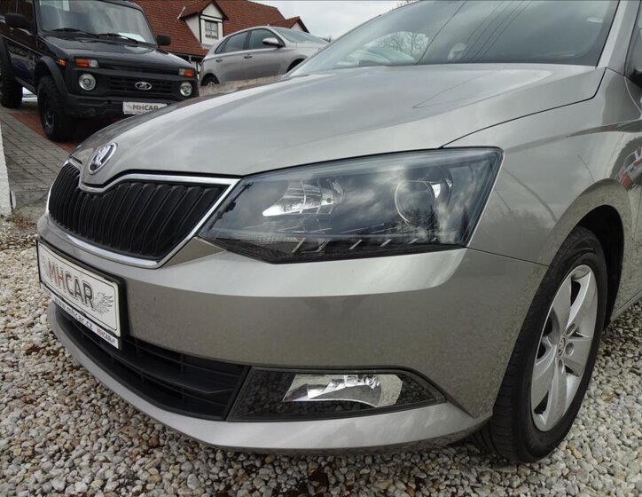 Škoda Fabia Hatchback 999,0 70 kw