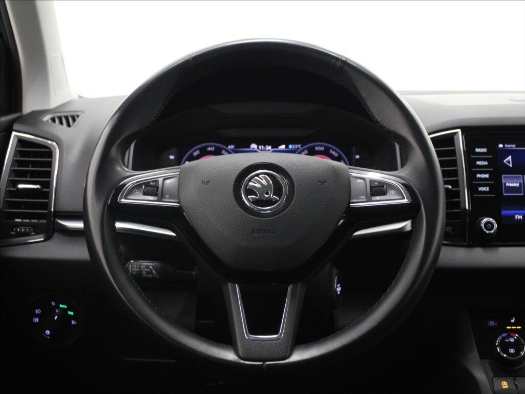 Škoda Karoq SUV 1,5 l 110 kw