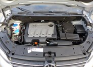 Volkswagen Touran Kombi 1,6 l 77 kw