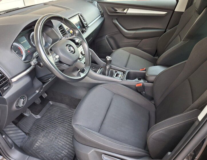 Škoda Karoq SUV / Terénní 1,5 l 110 kw